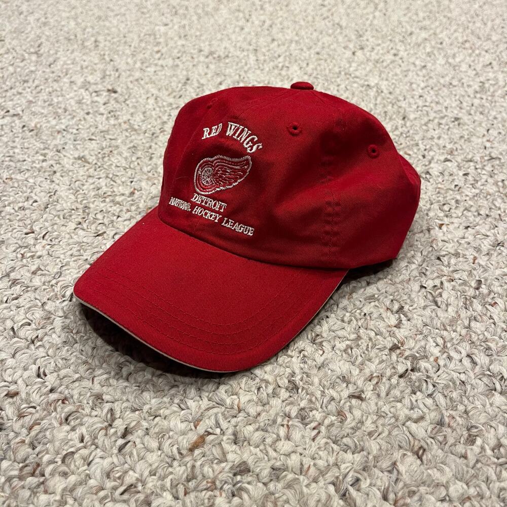 Puma Detroit Red Wings Baseball Cap OS Hockey NHL Sportswear Casual Adjustable